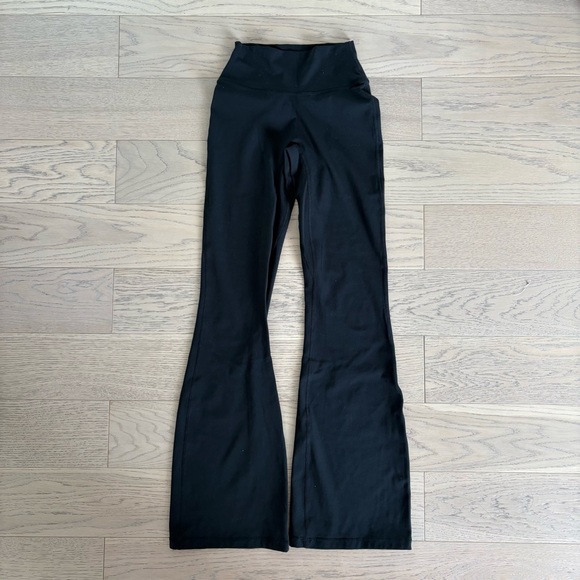 LSKD Black Fusion Ultra High-Rise Flared Legging Pockets Sports Yoga Size XS - Picture 2 of 4